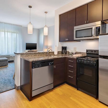 Towneplace Suites By Marriott Nashville Airport Zewnętrze zdjęcie
