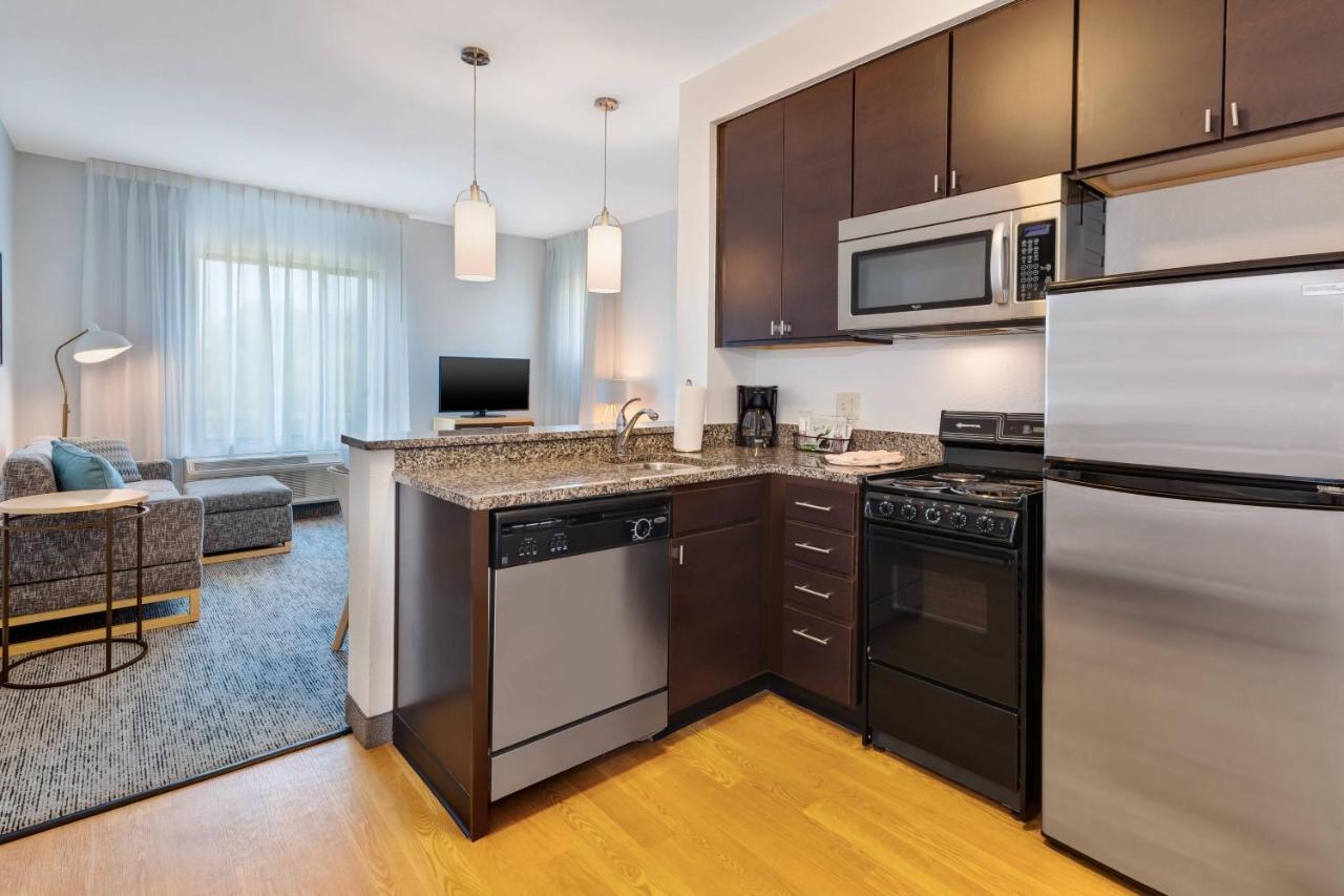 Towneplace Suites By Marriott Nashville Airport Zewnętrze zdjęcie