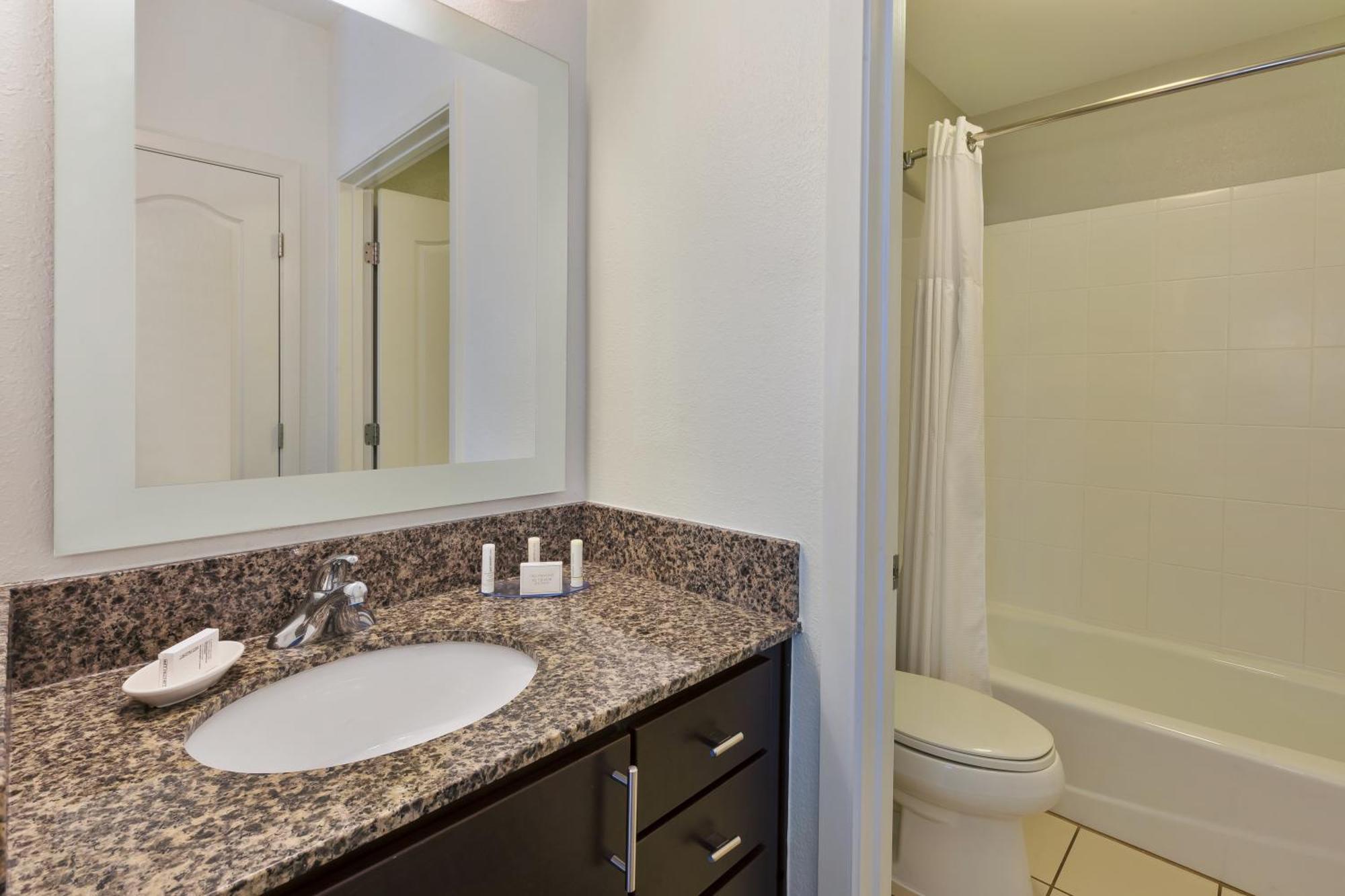Towneplace Suites By Marriott Nashville Airport Zewnętrze zdjęcie