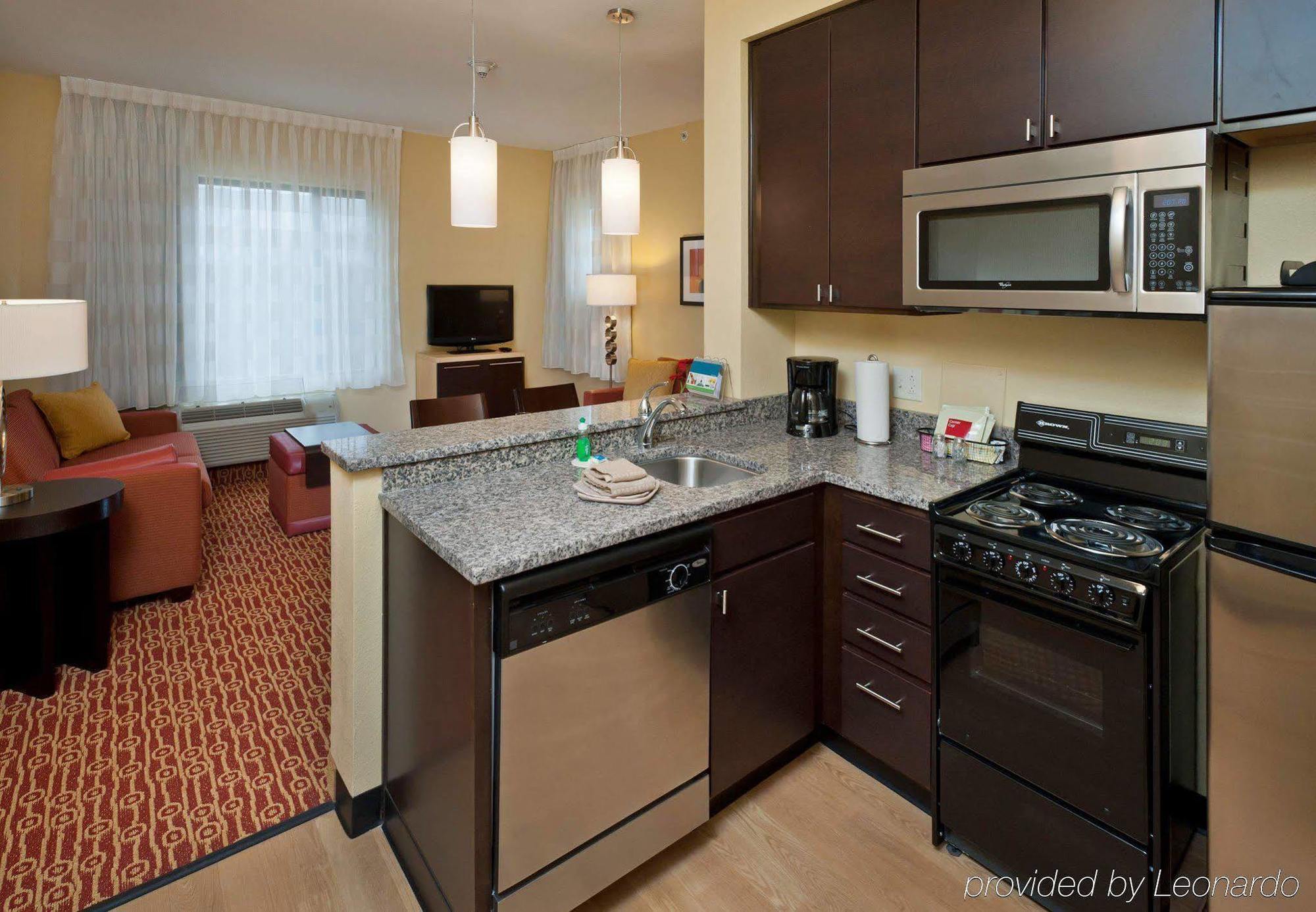 Towneplace Suites By Marriott Nashville Airport Zewnętrze zdjęcie