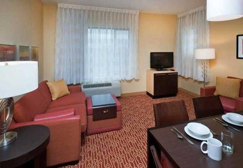 Towneplace Suites By Marriott Nashville Airport Zewnętrze zdjęcie